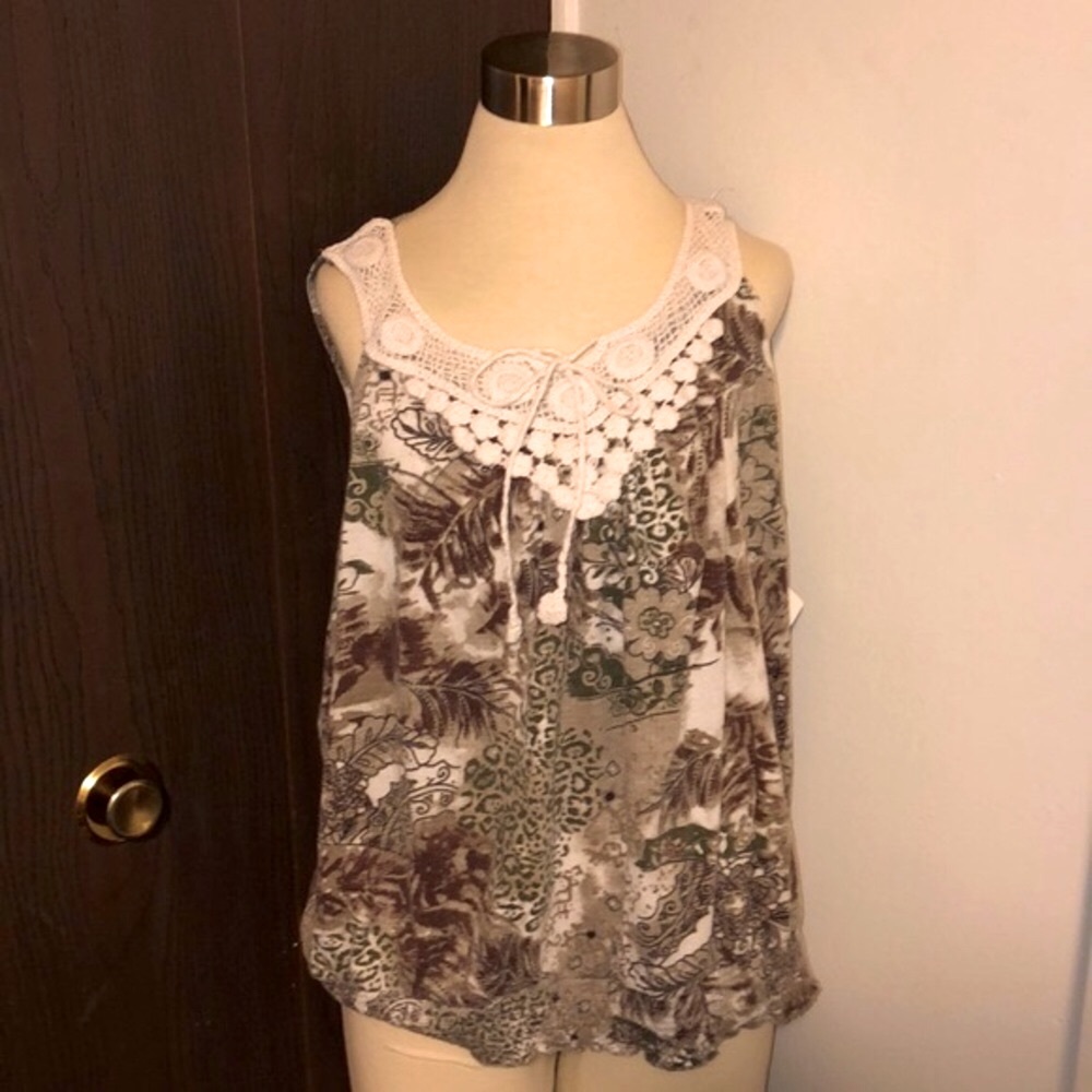 Sleeveless crochet Knit Boho top